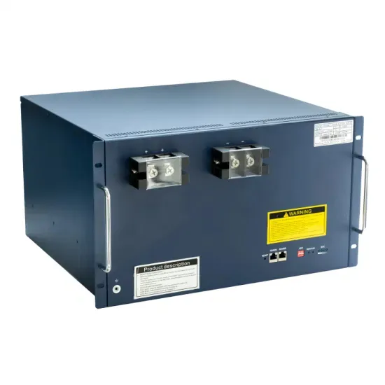 Photovoltaic inverter with solar panels